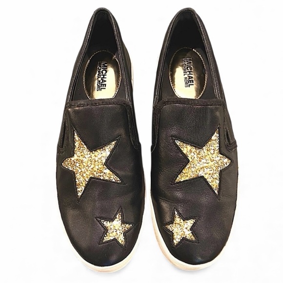 MICHAEL Michael Kors Shoes - MICHAEL KORS black leather platform sole slip on flats. 🖤💛🤍